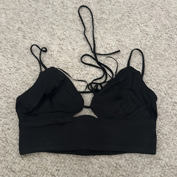 ASTR Amiah Top - Picture 3 of 5